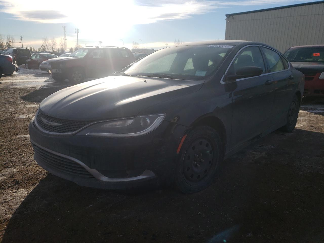 Photo 2 from auction – 2015 CHRYSLER 200 LIMITE with VIN 1C3CCCAG2FN740151