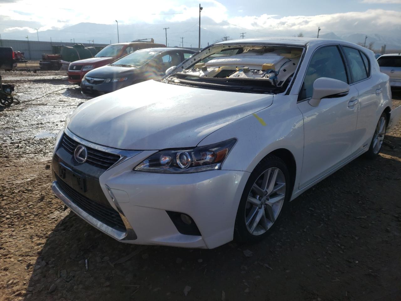 Photo 2 from auction – 2017 LEXUS CT with VIN JTHKD5BH5H2287444