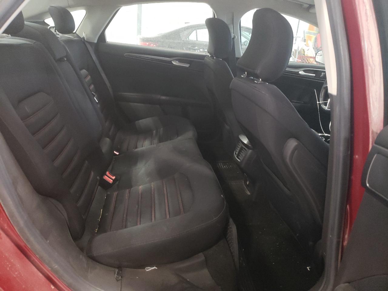 Photo 6 from auction – 2016 FORD FUSION SE with VIN 3FA6P0HD0GR290334
