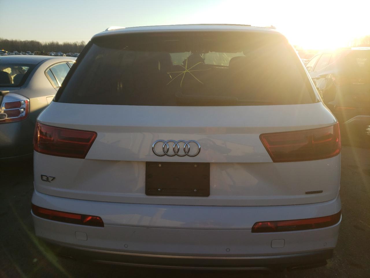 Photo 9 from auction – 2017 AUDI Q7 PREMIUM with VIN WA1LHAF76HD044843