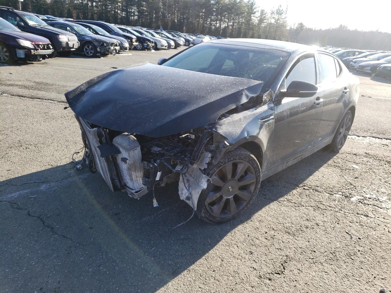 Photo 2 from auction – 2013 KIA OPTIMA SX with VIN 5XXGR4A62DG133796