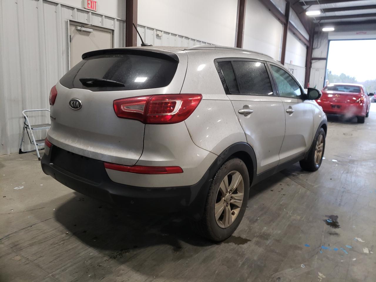 Photo 4 from auction – 2011 KIA SPORTAGE L with VIN KNDPB3A25B7086443
