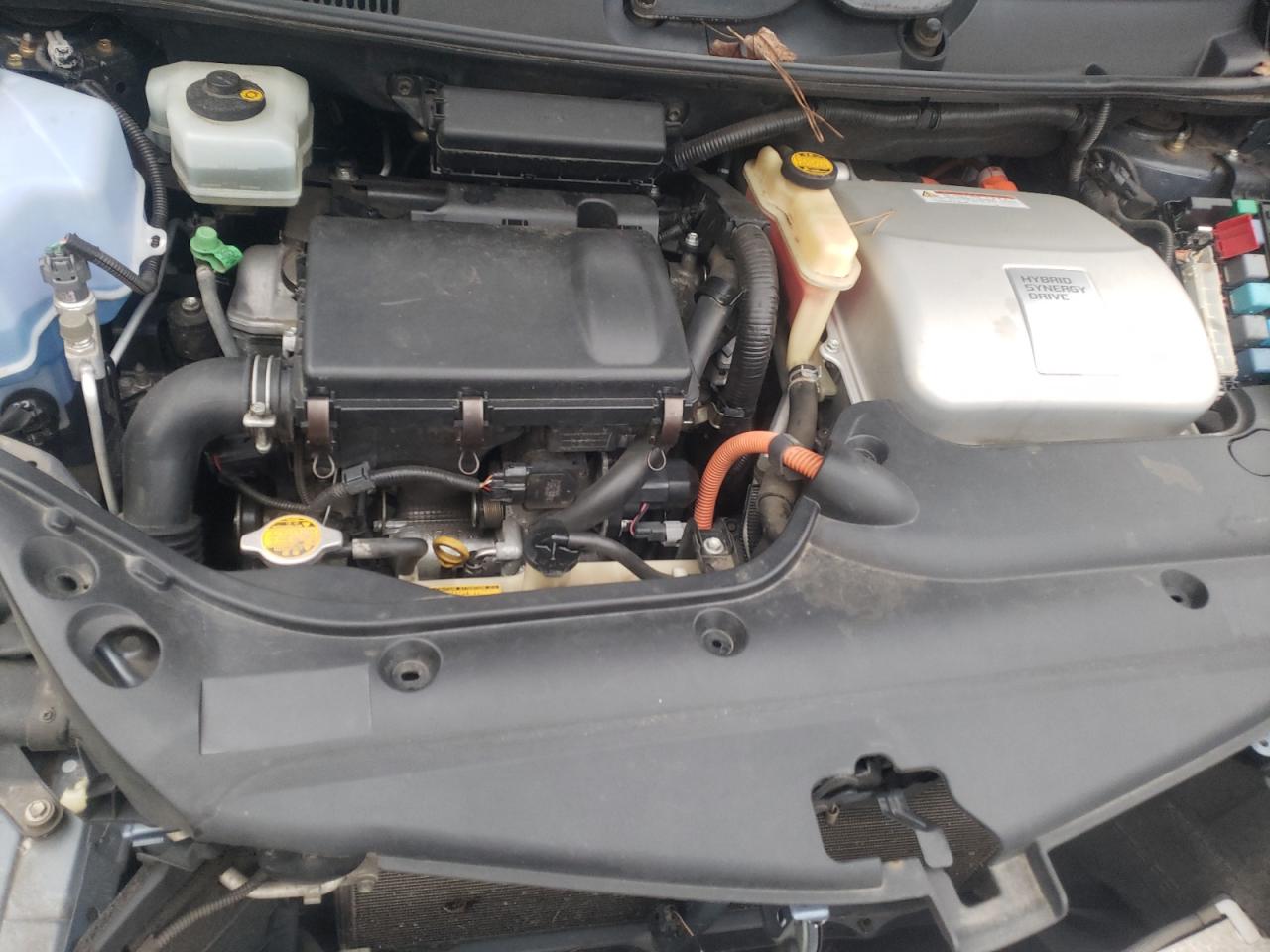 Photo 7 from auction – 2005 TOYOTA PRIUS with VIN JTDKB20U553073940