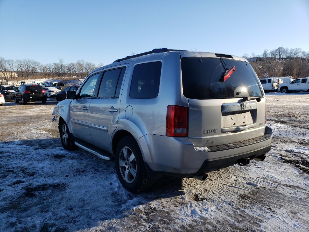 Photo 3 from auction – 2011 HONDA PILOT EXL with VIN 5FNYF4H54BB014142