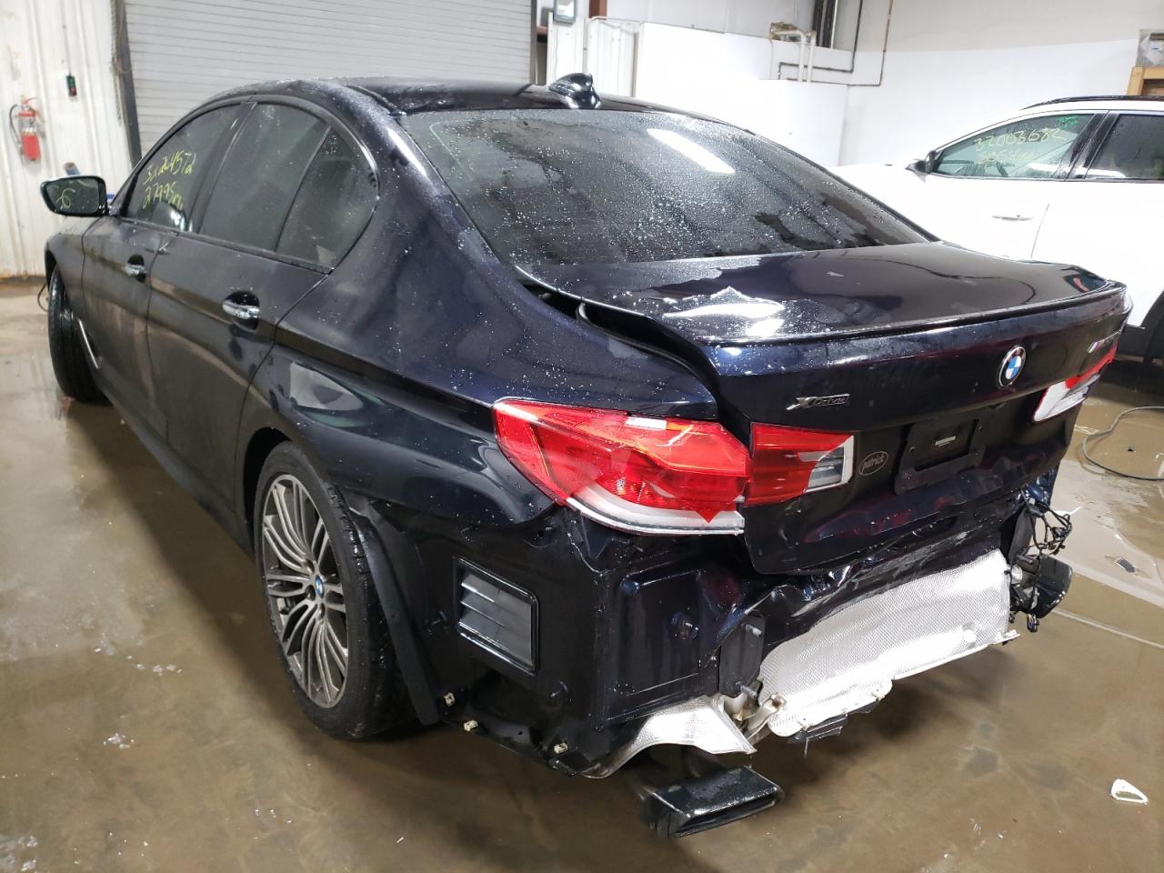 Photo 3 from auction – 2018 BMW M550XI with VIN WBAJB9C54JB049912