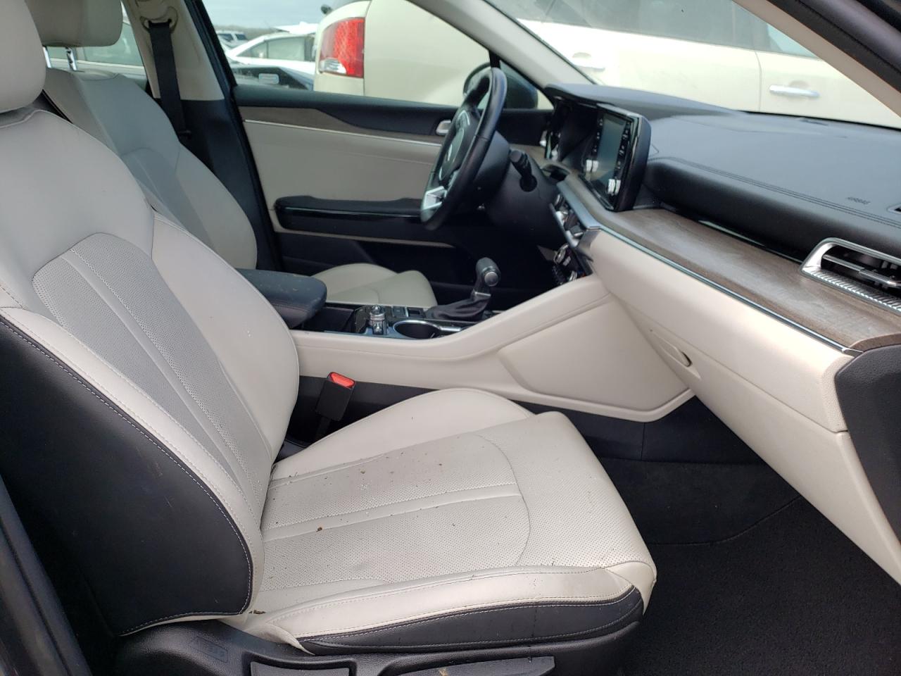 Photo 5 from auction – 2021 KIA K5 EX with VIN 5XXG34J28MG004685