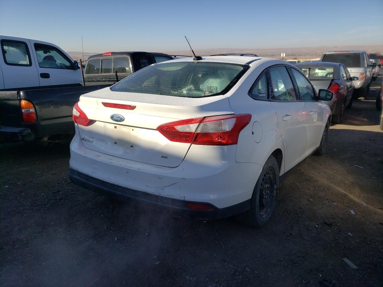 Фото 4 с аукциона – 2012 FORD FOCUS SE с VIN 1FAHP3F20CL112329