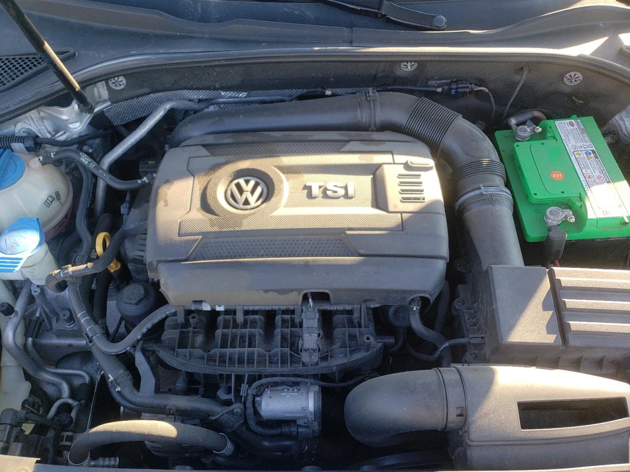 Photo 7 from auction – 2016 VOLKSWAGEN PASSAT with VIN 1VWAT7A3XGC044591