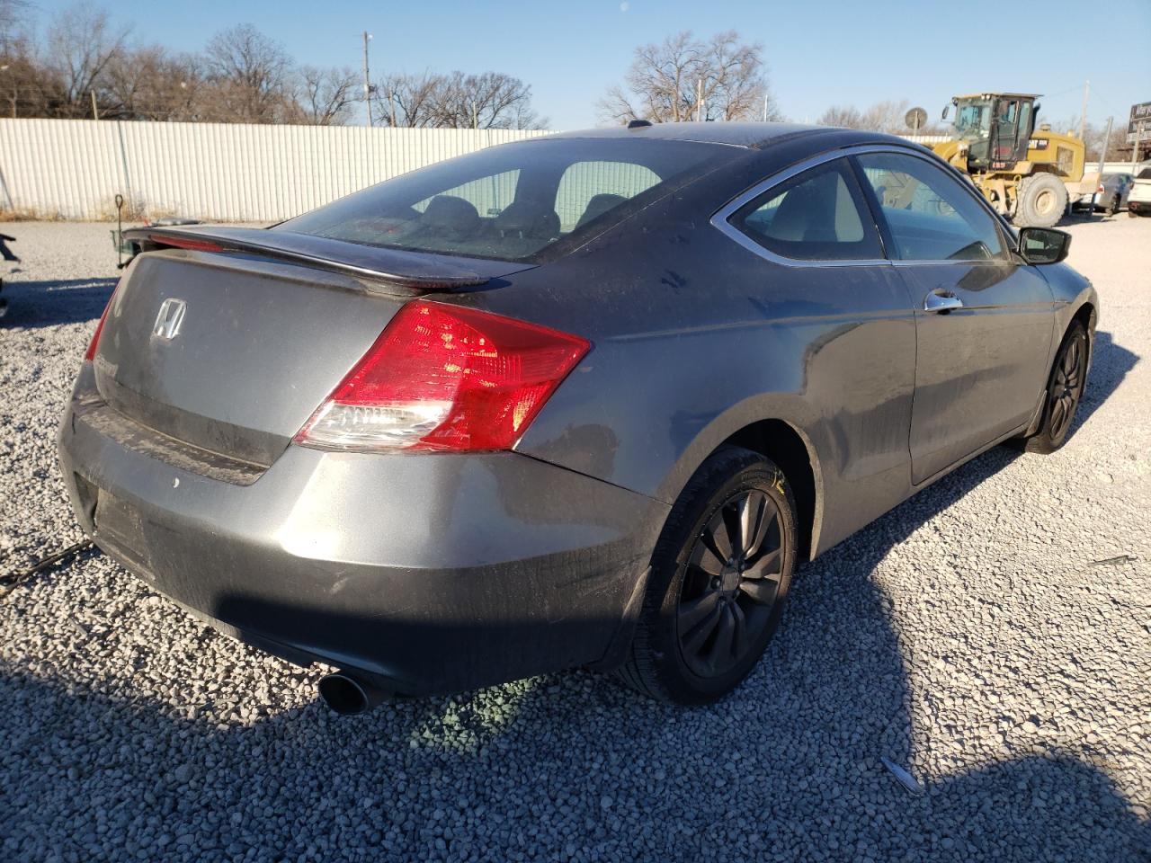 Photo 4 from auction – 2011 HONDA ACCORD EXL with VIN 1HGCS1B88BA005591