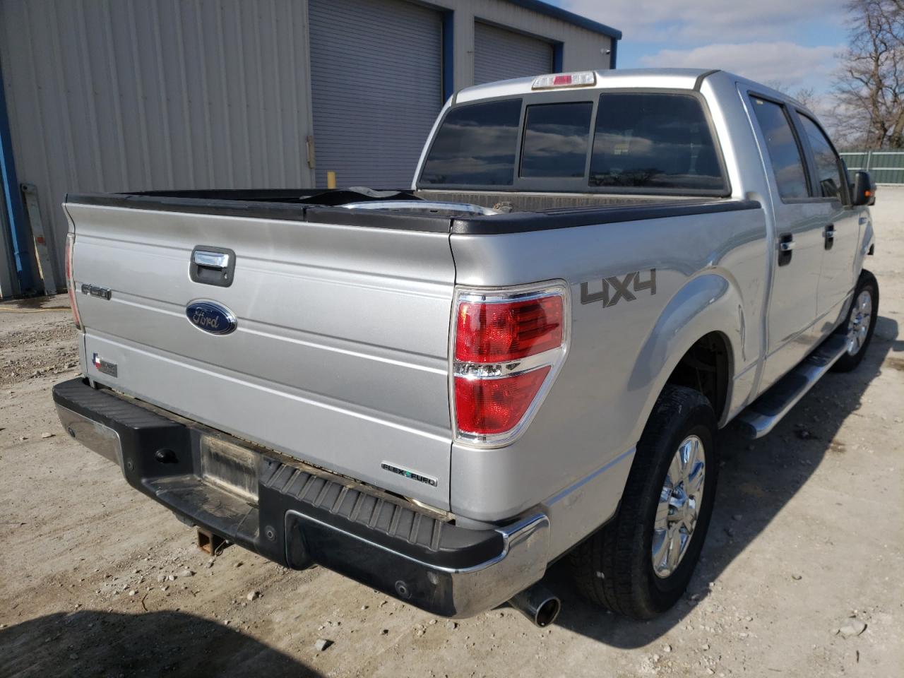 Foto 4 de la subasta – 2012 FORD F150 SUPER con VIN 1FTFW1EF0CFC40260