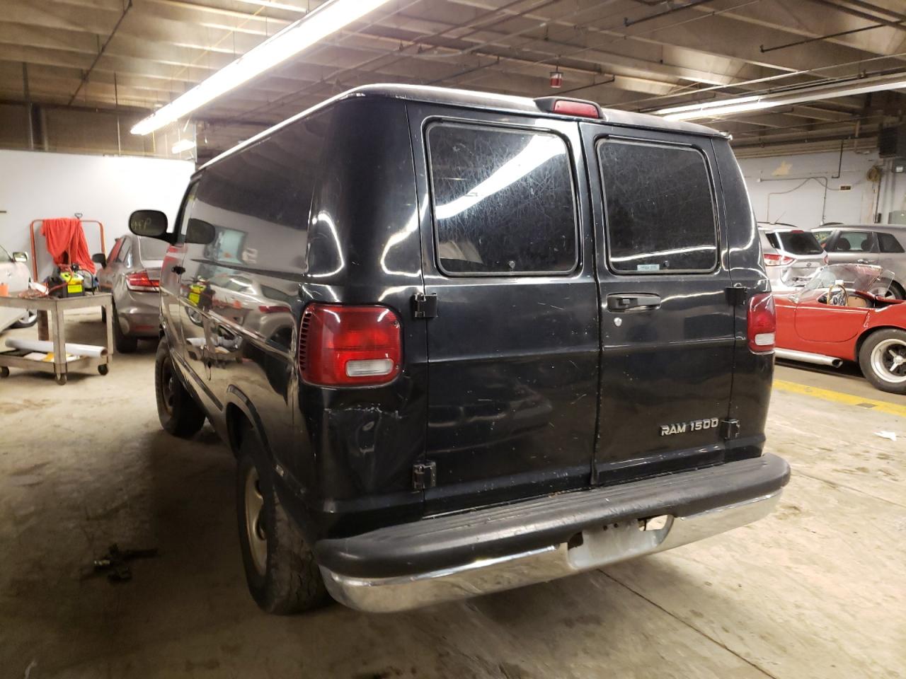 Photo 3 from auction – 2003 DODGE RAM VAN B1 with VIN 2D6WB11X53K529124