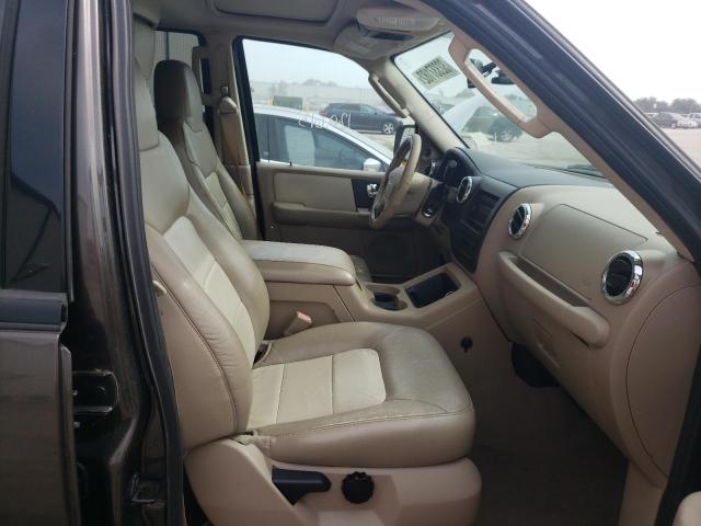 Photo 5 from auction – 2006 FORD EXPEDITION with VIN 1FMFU17536LA86932