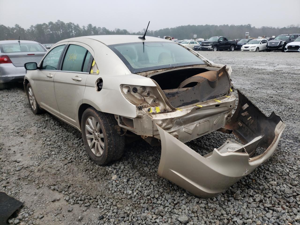 Photo 3 from auction – 2013 CHRYSLER 200 TOURIN with VIN 1C3CCBBB9DN570963