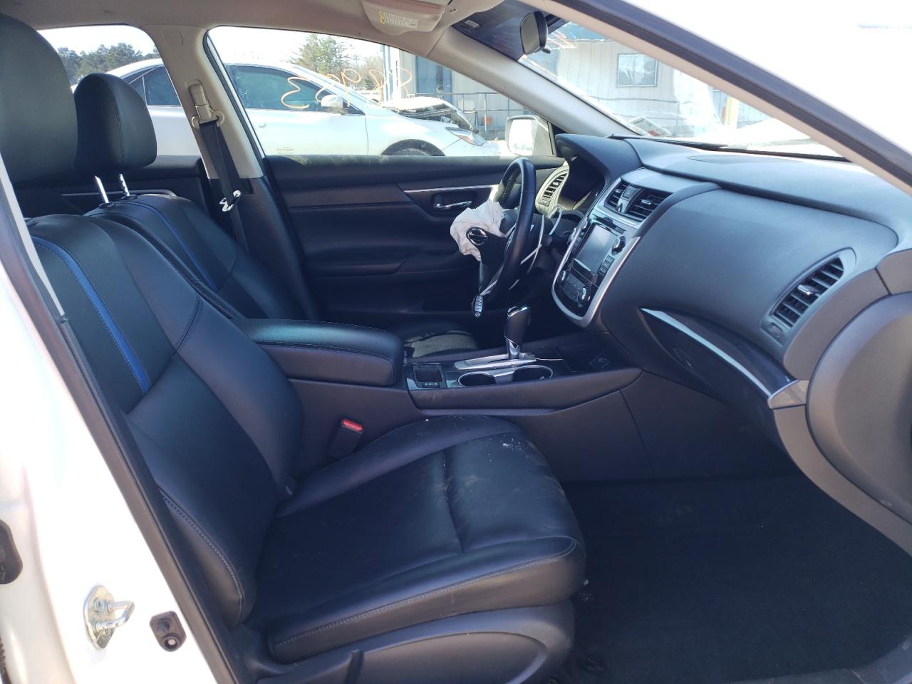 Photo 5 from auction – 2018 NISSAN ALTIMA 2.5 with VIN 1N4AL3AP8JC474776