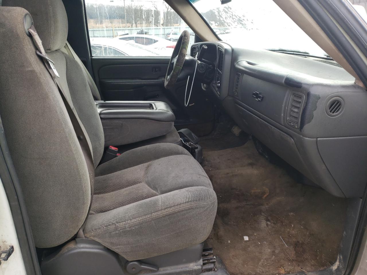 Photo 5 from auction – 2004 GMC NEW SIERRA with VIN 1GTEK19V54Z328908