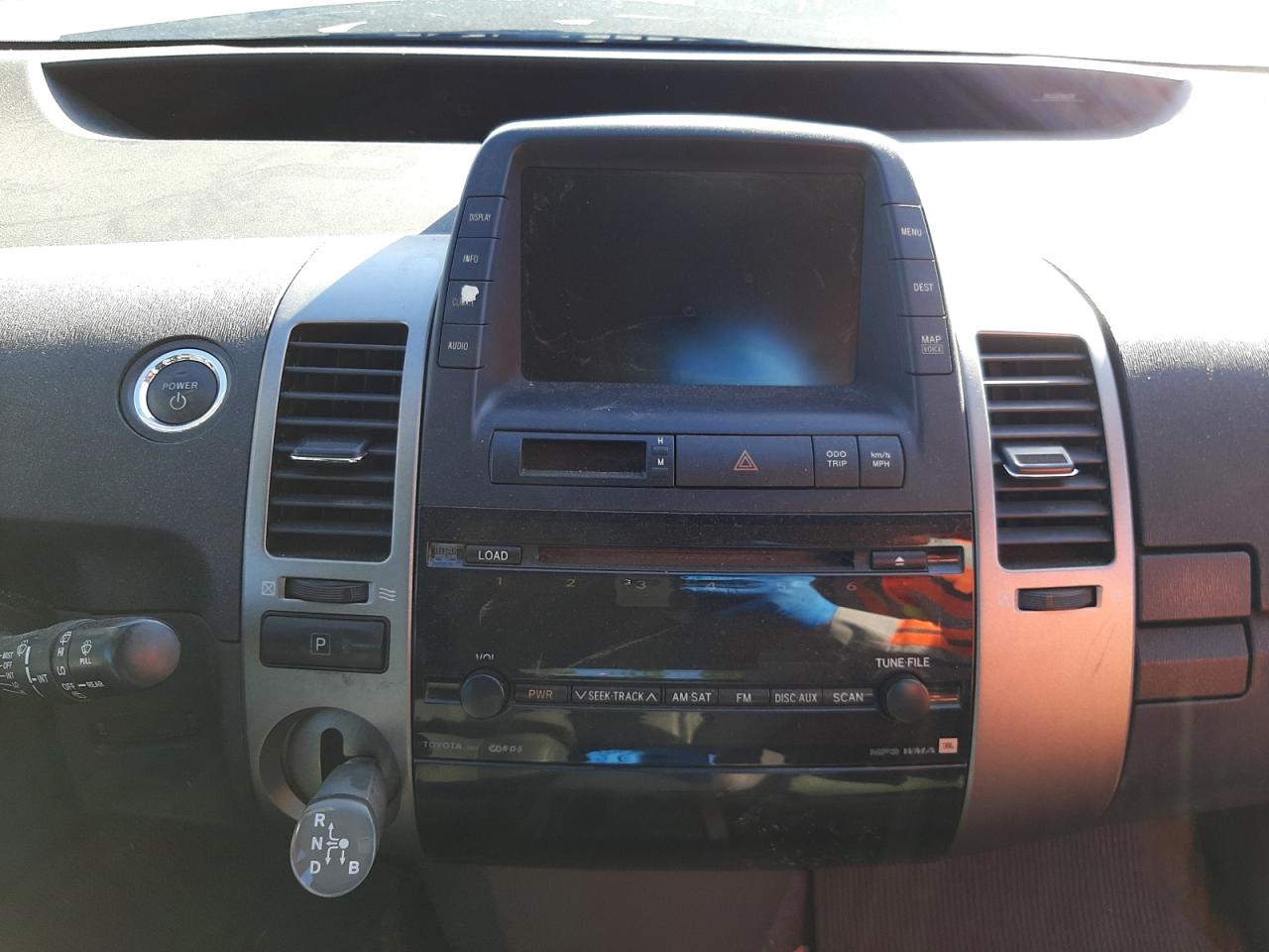Photo 9 from auction – 2007 TOYOTA PRIUS with VIN JTDKB20U277578460