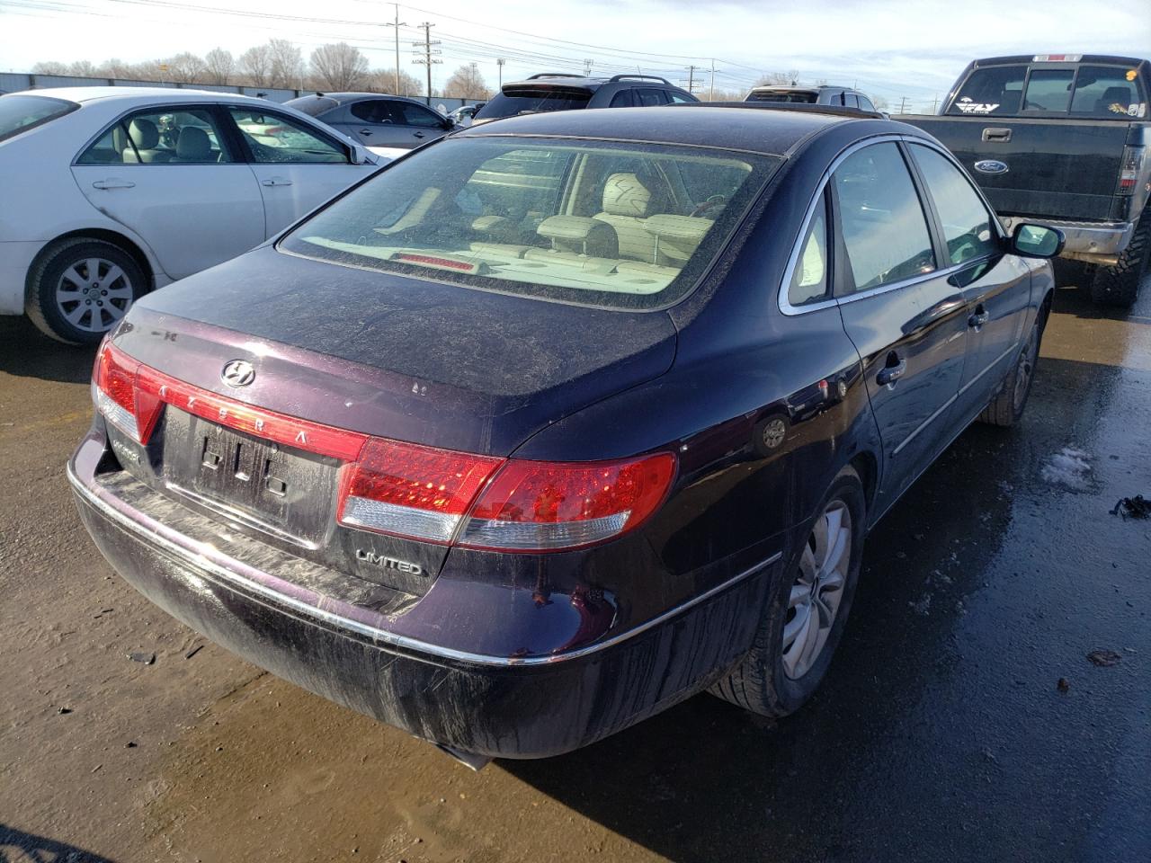 Photo 4 from auction – 2006 HYUNDAI AZERA SE with VIN KMHFC46F16A051235