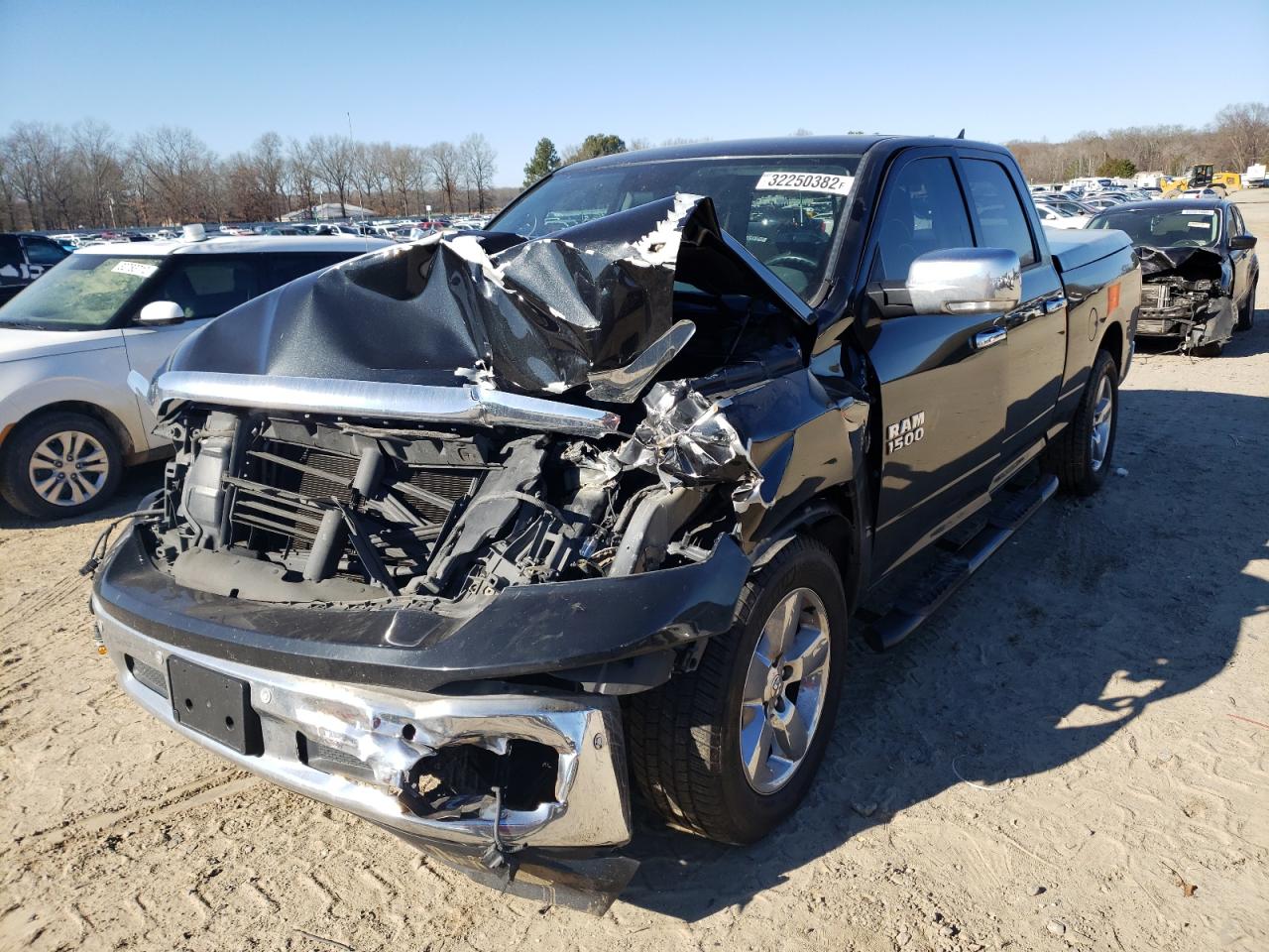 Photo 2 from auction – 2017 RAM 1500 SLT with VIN 1C6RR7TT0HS608118