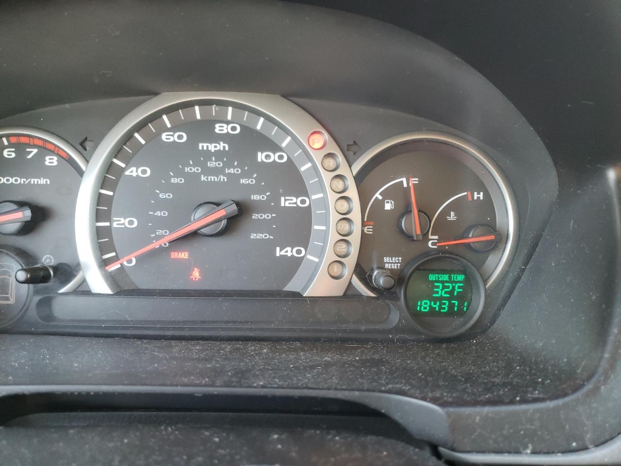 Photo 8 from auction – 2004 HONDA PILOT EX with VIN 2HKYF18484H510300