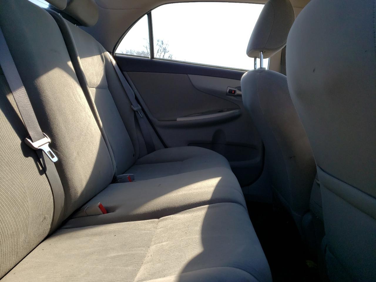 Photo 6 from auction – 2011 TOYOTA COROLLA BA with VIN 2T1BU4EE8BC596041
