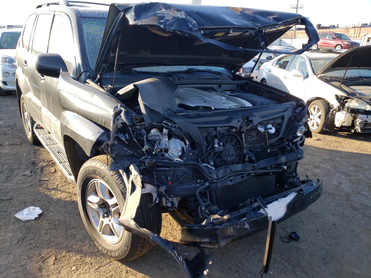 Photo 9 from auction – 2004 LEXUS GX 470 with VIN JTJBT20X240024652