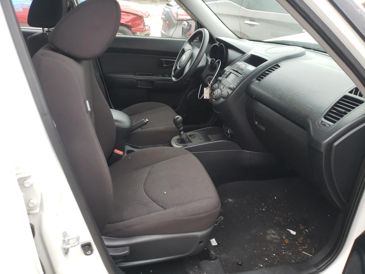 Photo 5 from auction – 2011 KIA SOUL with VIN KNDJT2A11B7322025