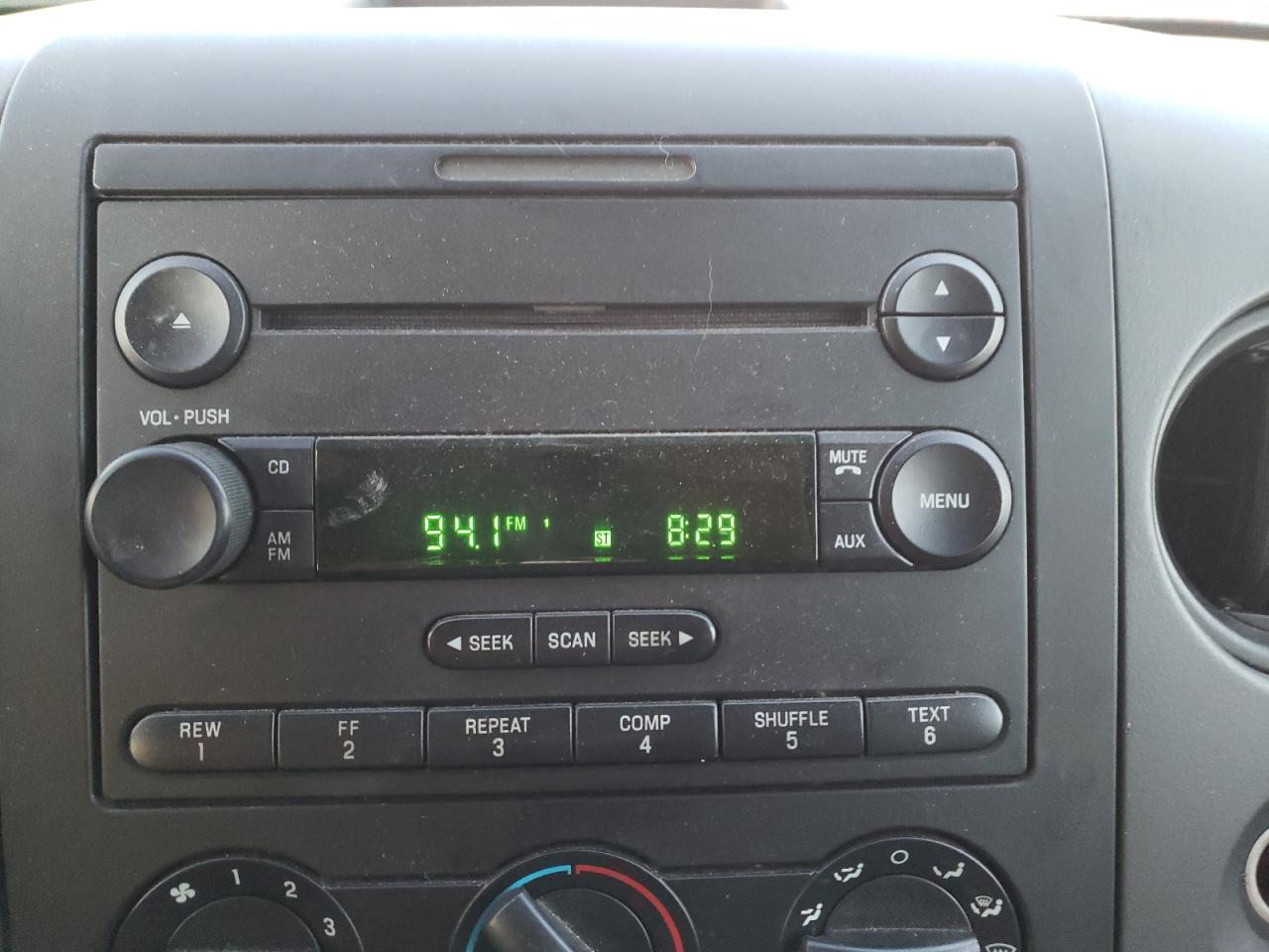 Photo 9 from auction – 2005 FORD F150 with VIN 1FTRX14W75FA77931
