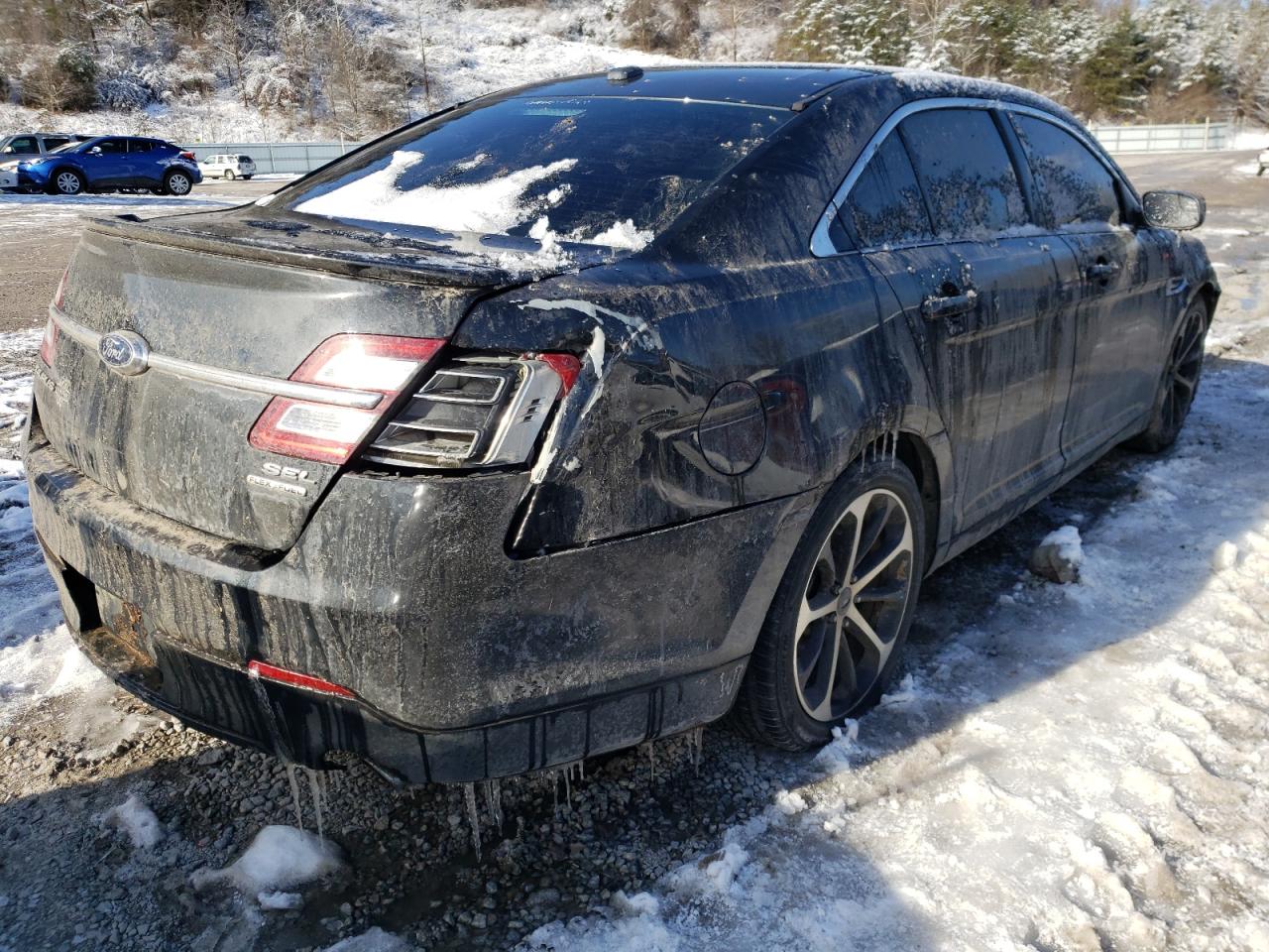 Photo 4 from auction – 2015 FORD TAURUS SEL with VIN 1FAHP2E8XFG131631