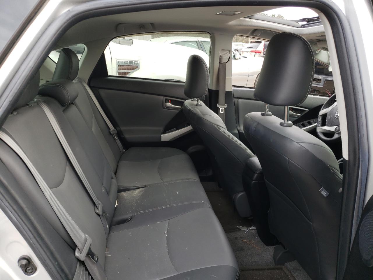 Photo 6 from auction – 2014 TOYOTA PRIUS with VIN JTDKN3DUXE1780146