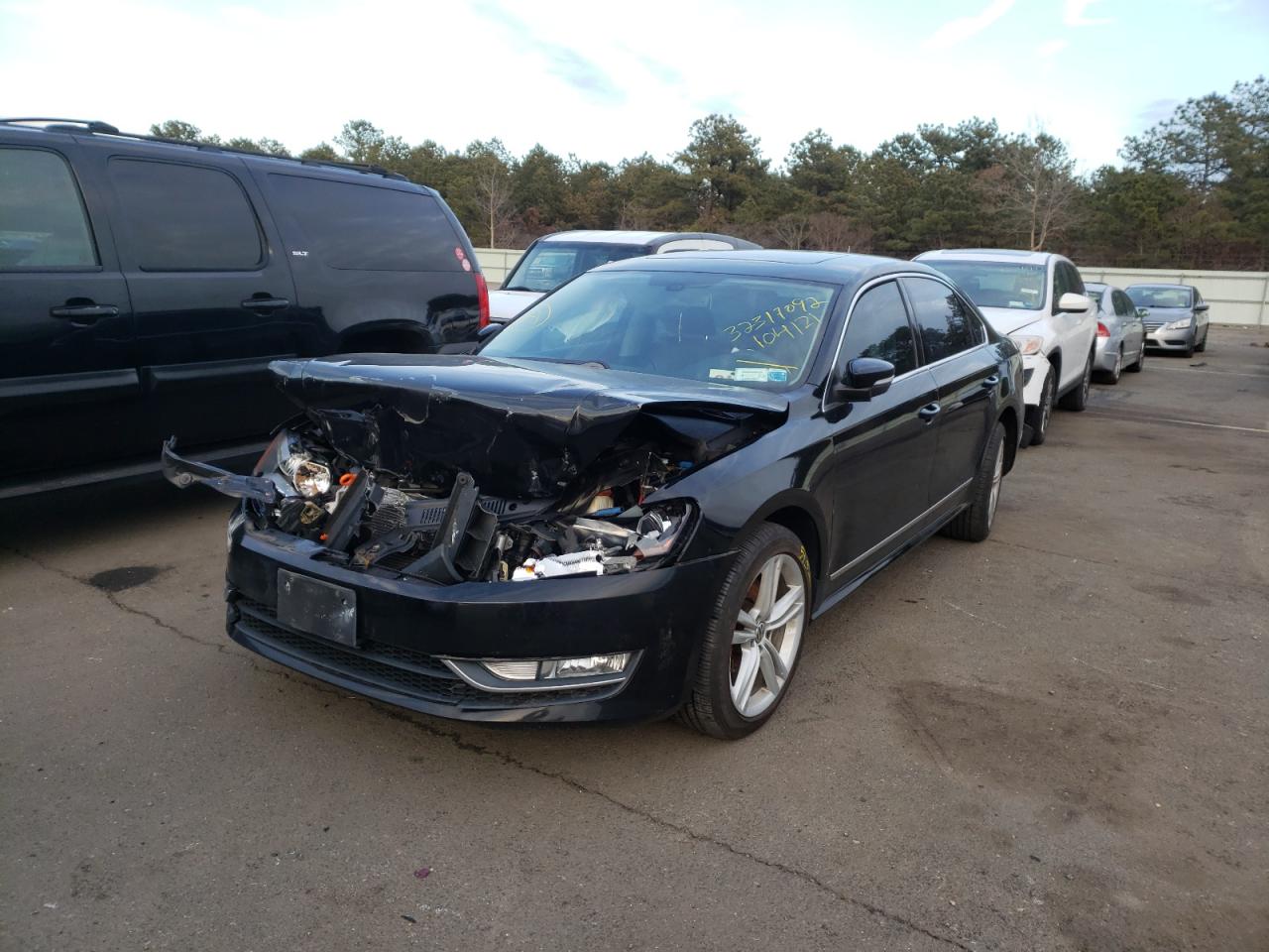 Photo 2 from auction – 2013 VOLKSWAGEN PASSAT SEL with VIN 1VWCN7A32DC104121