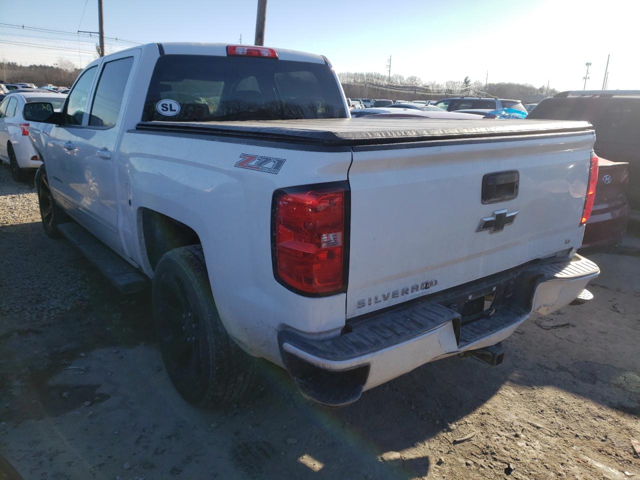 Photo 3 from auction – 2017 CHEVROLET SILVERADO with VIN 3GCUKREC9HG495938