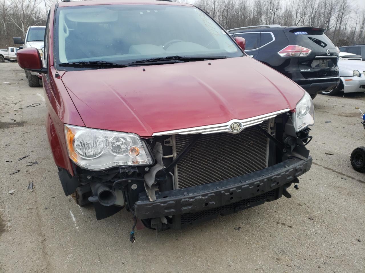 Photo 9 from auction – 2008 CHRYSLER TOWN & COU with VIN 2A8HR54P78R613403