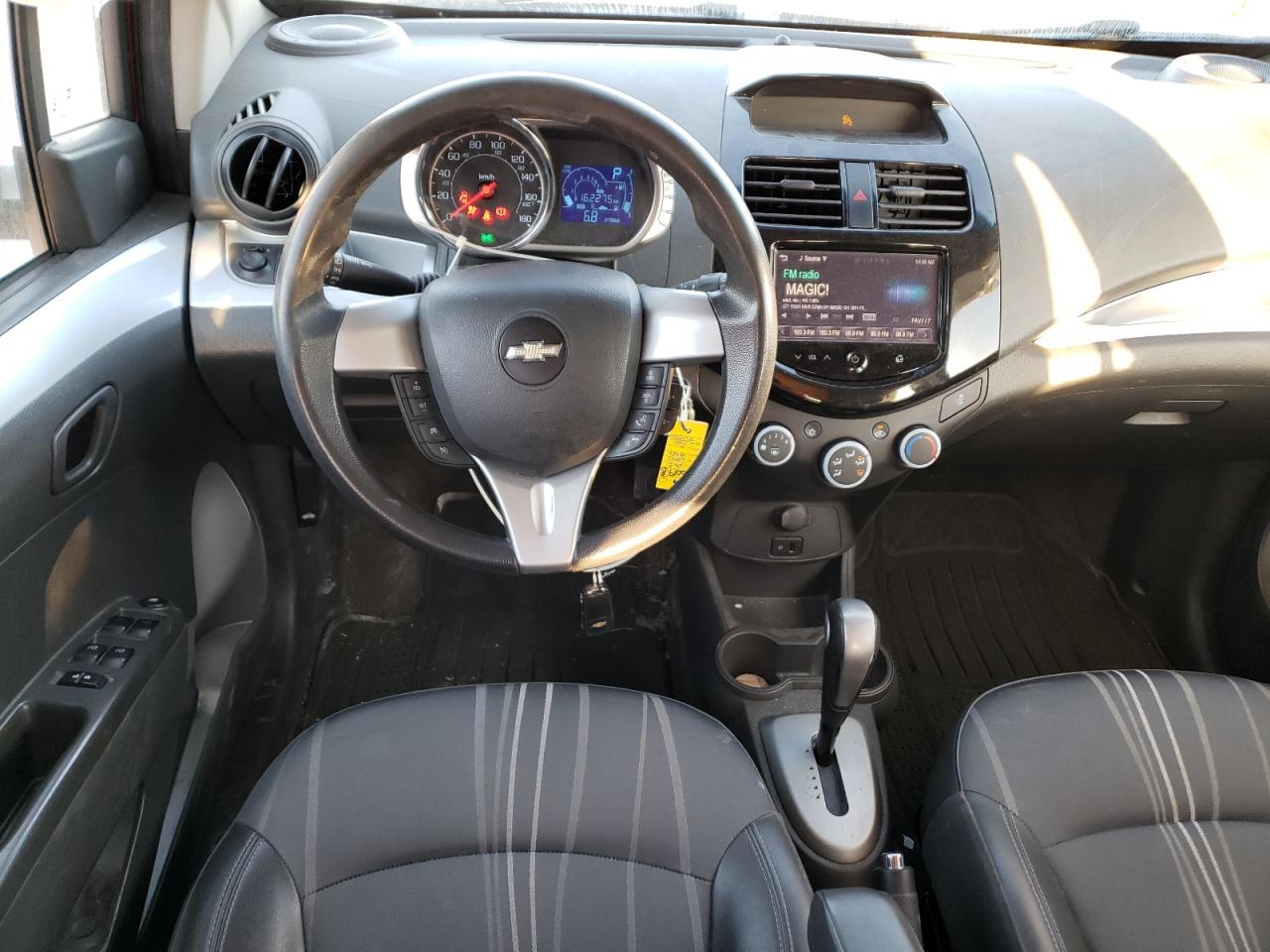 Photo 9 from auction – 2015 CHEVROLET SPARK 1LT with VIN KL8CD6S99FC787532