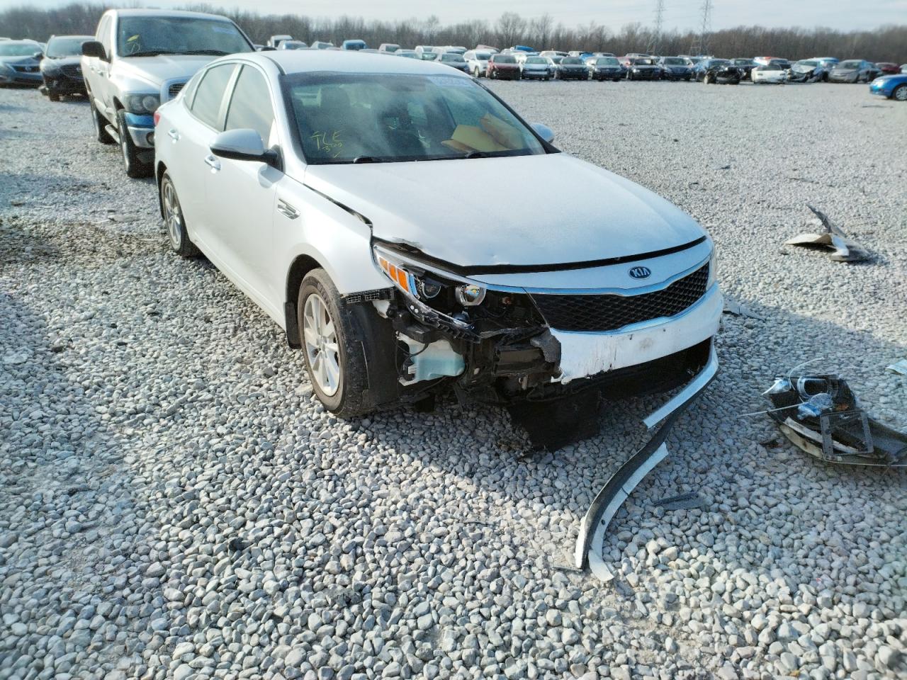 Photo 9 from auction – 2016 KIA OPTIMA LX with VIN KNAGT4L30G5093793