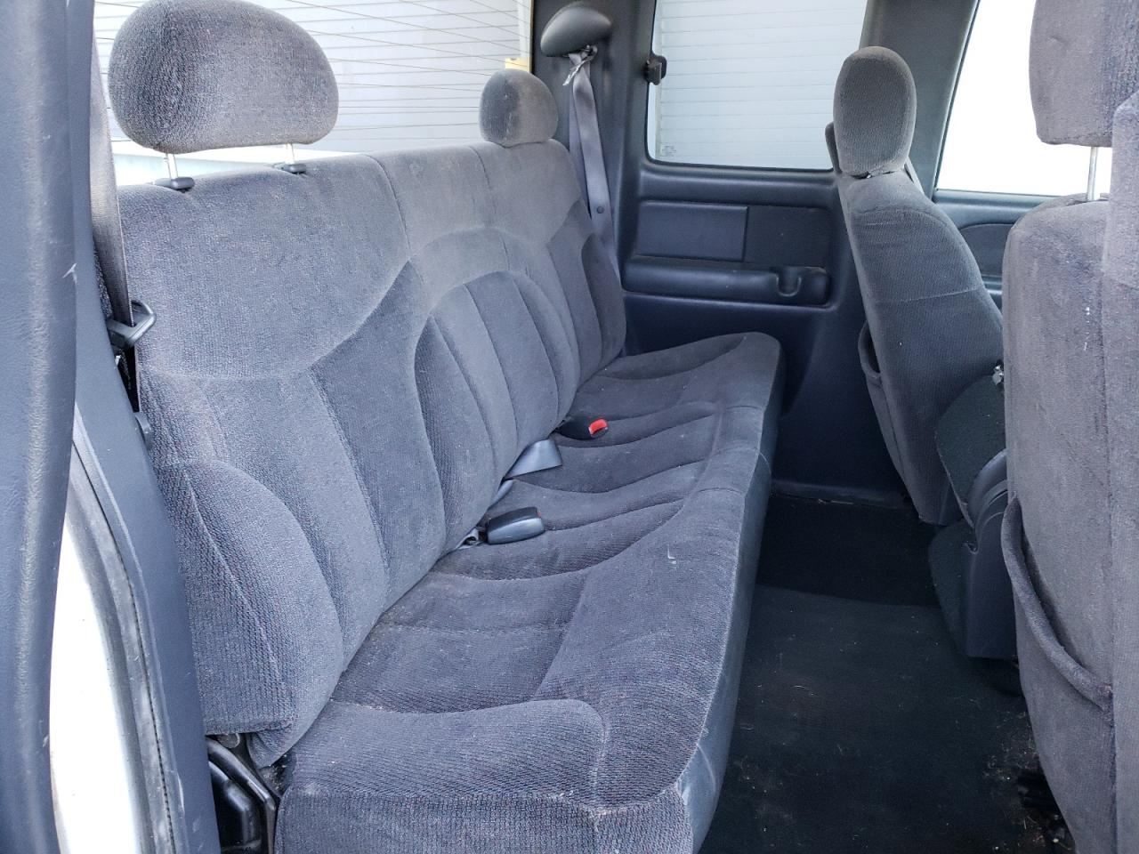 Photo 6 from auction – 2000 GMC NEW SIERRA with VIN 1GTEK19T8YE278243