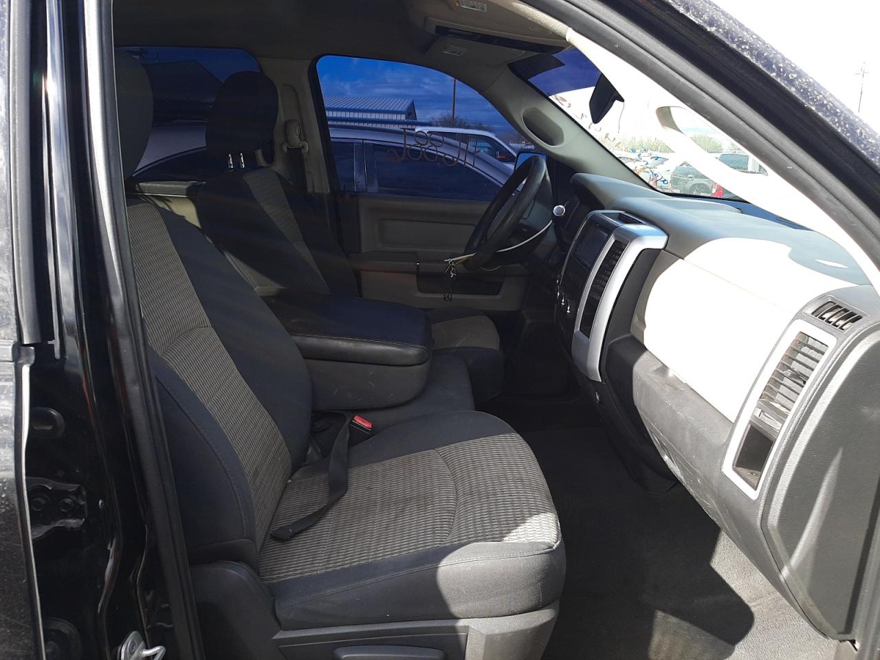 Photo 5 from auction – 2012 DODGE RAM 1500 S with VIN 1C6RD7GT8CS137661