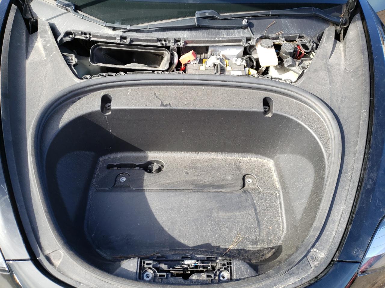 Photo 7 from auction – 2020 TESLA MODEL 3 with VIN 5YJ3E1EC0LF736322