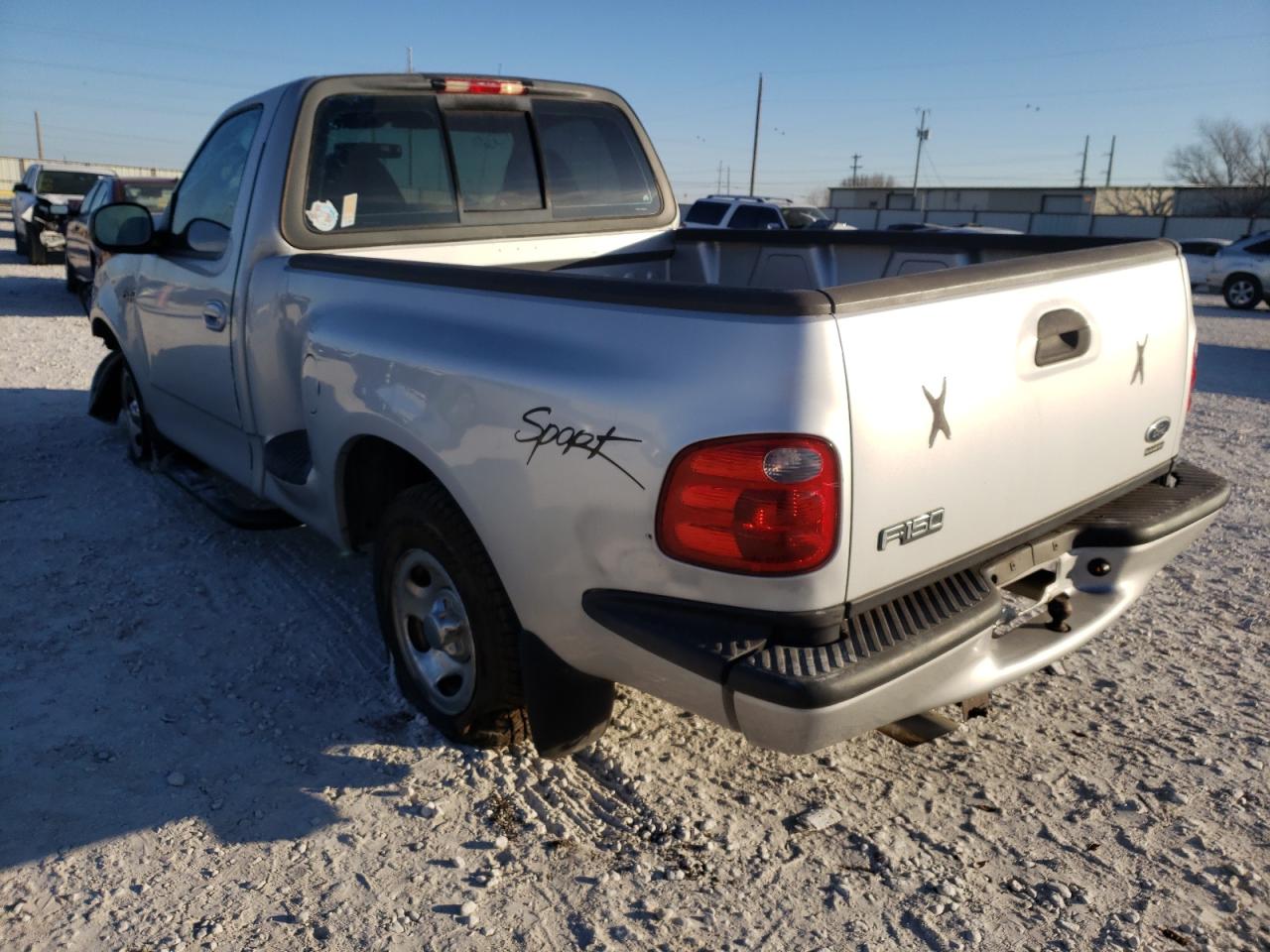 Photo 3 from auction – 2003 FORD F150 with VIN 1FTRF07263KC67228