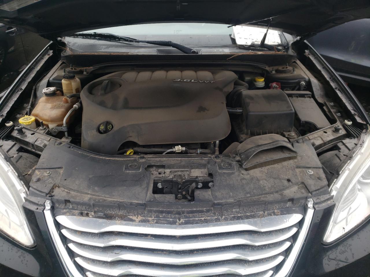 Photo 7 from auction – 2011 CHRYSLER 200 LIMITE with VIN 1C3BC2FG4BN520079