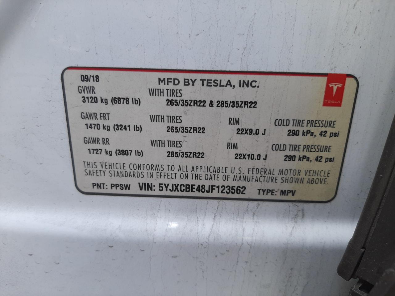 Photo 10 from auction – 2018 TESLA MODEL X with VIN 5YJXCBE48JF123562
