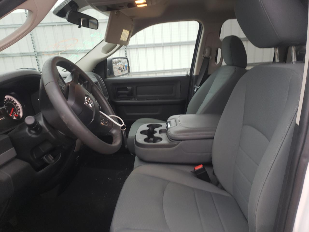 Photo 5 from auction – 2018 RAM 1500 ST with VIN 1C6RR7FG5JS205420