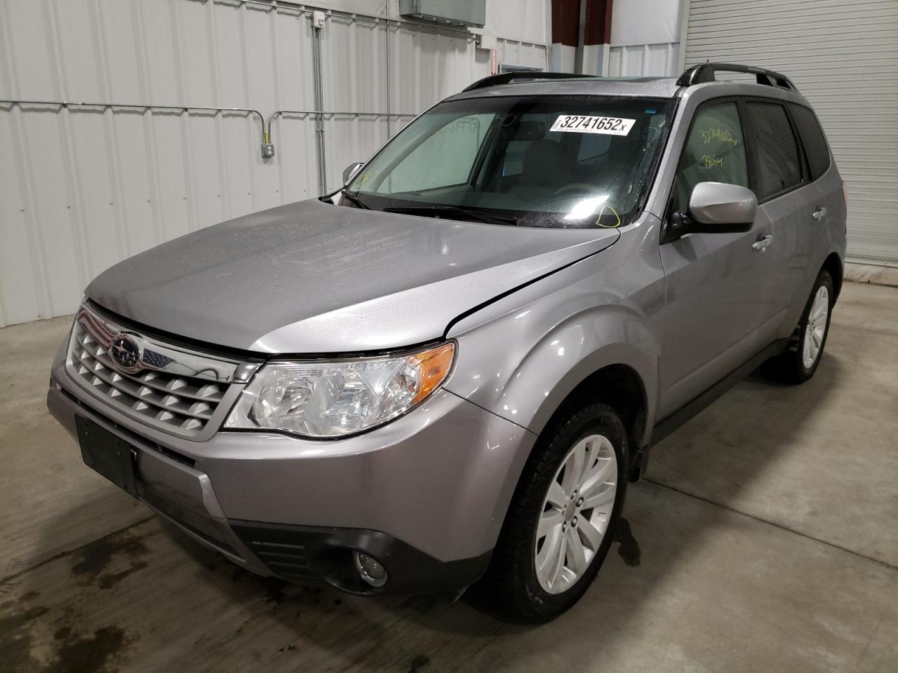 Photo 2 from auction – 2011 SUBARU FORESTER L with VIN JF2SHBFCXBH726677