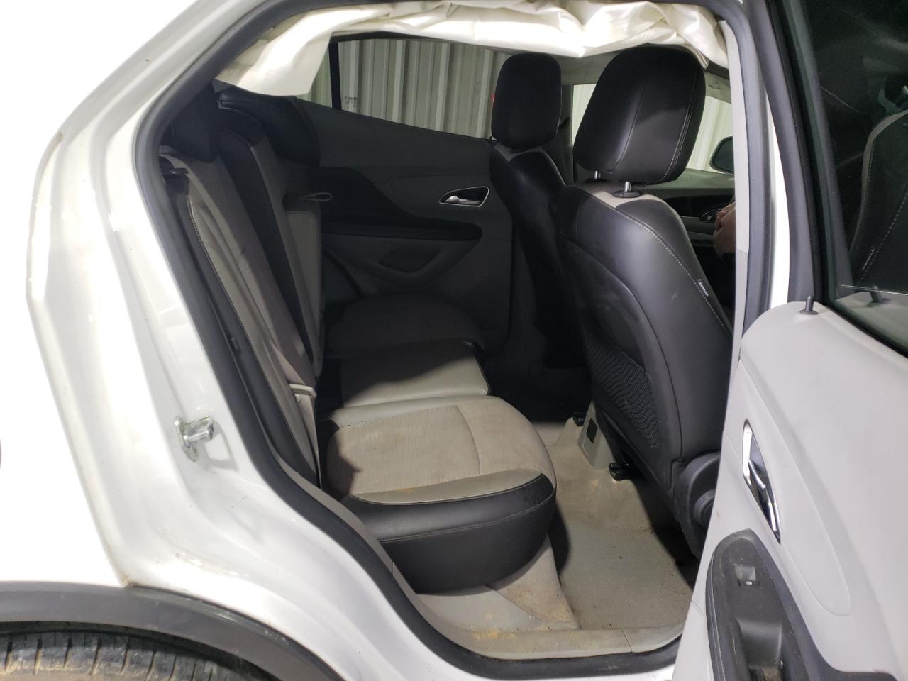 Photo 6 from auction – 2016 BUICK ENCORE with VIN KL4CJASB6GB677142