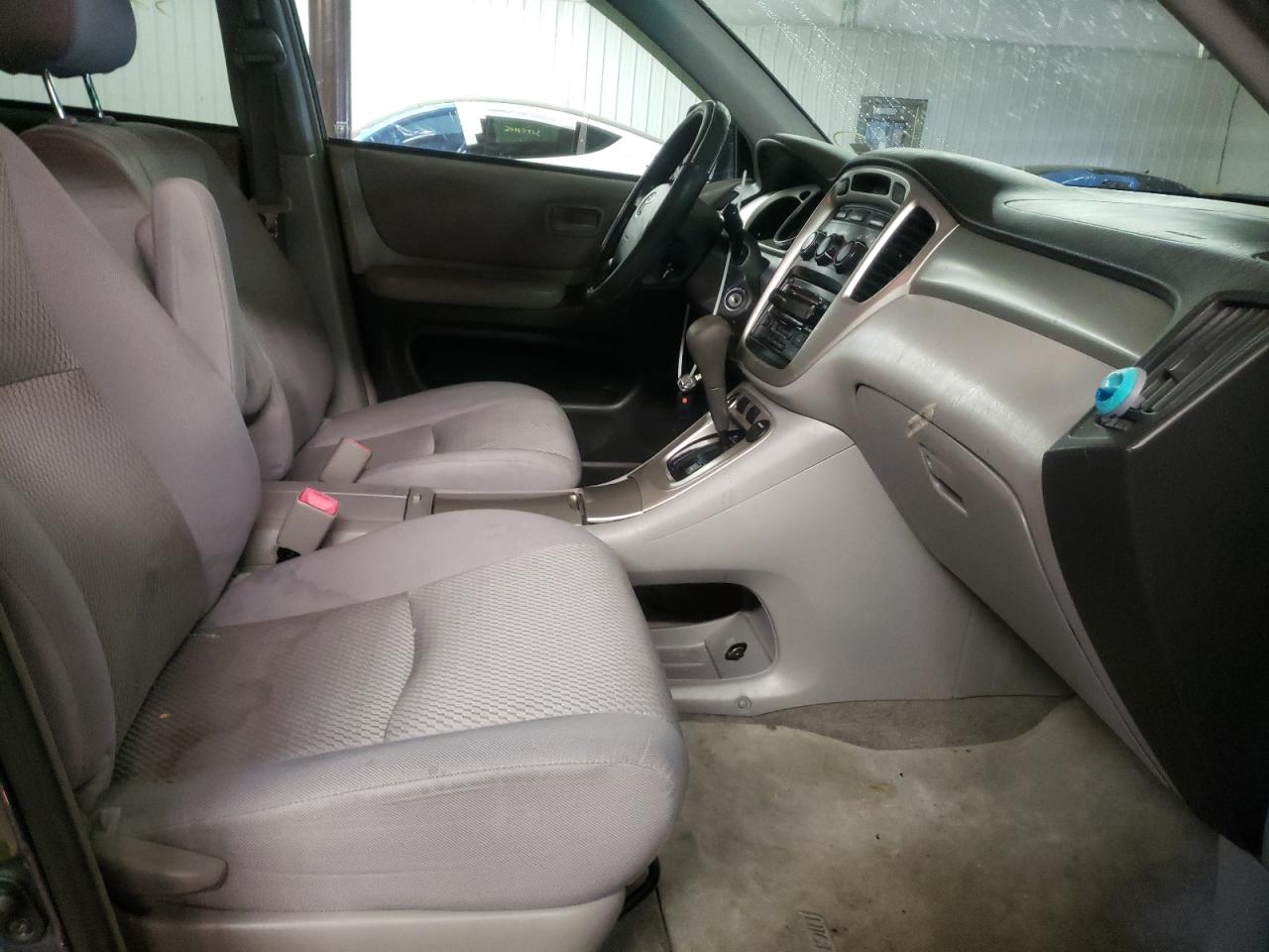 Photo 5 from auction – 2007 TOYOTA HIGHLANDER with VIN JTEHD21A170048929