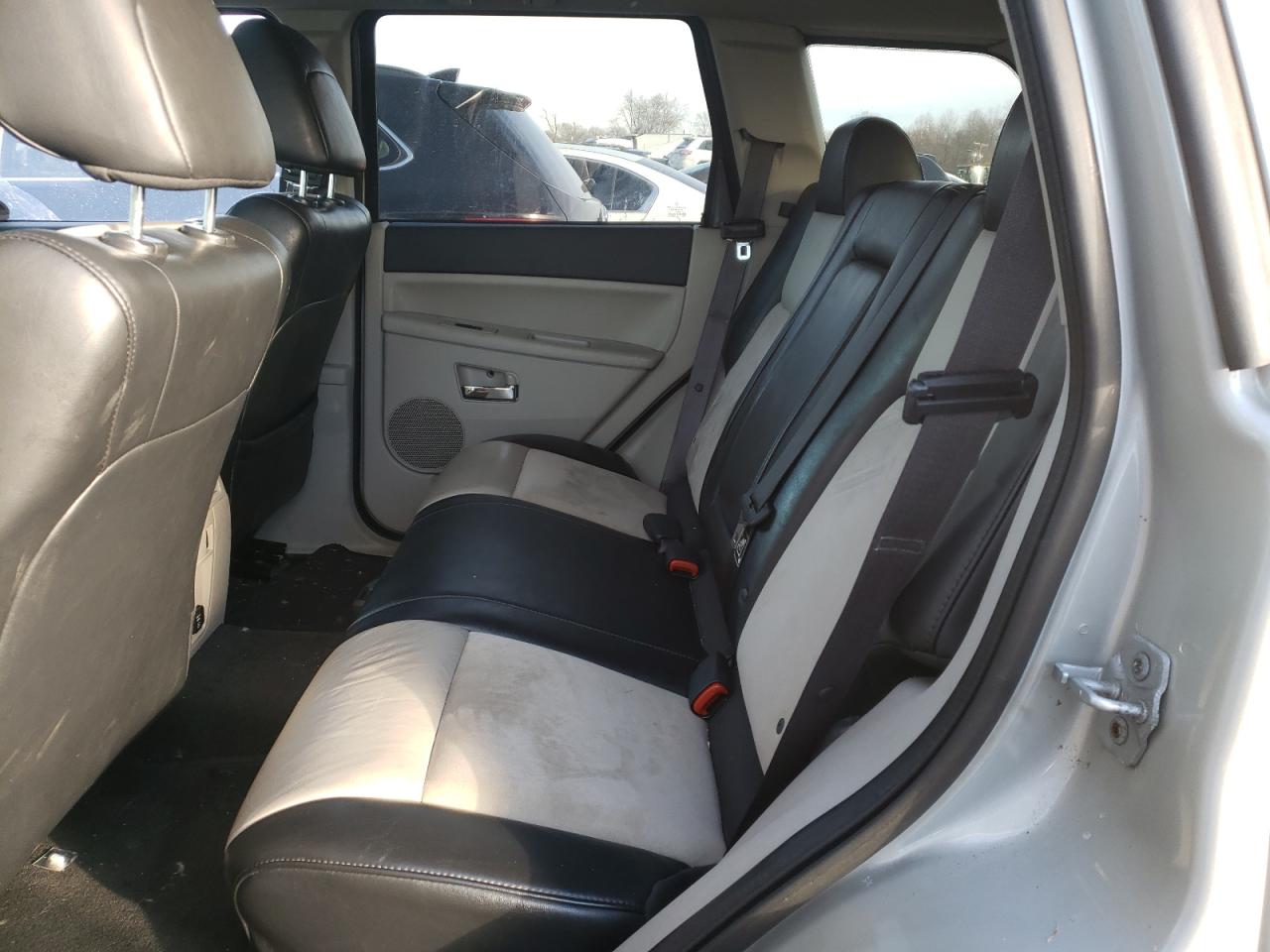 Photo 6 from auction – 2009 JEEP GRAND CHER with VIN 1J8HR58P89C520894