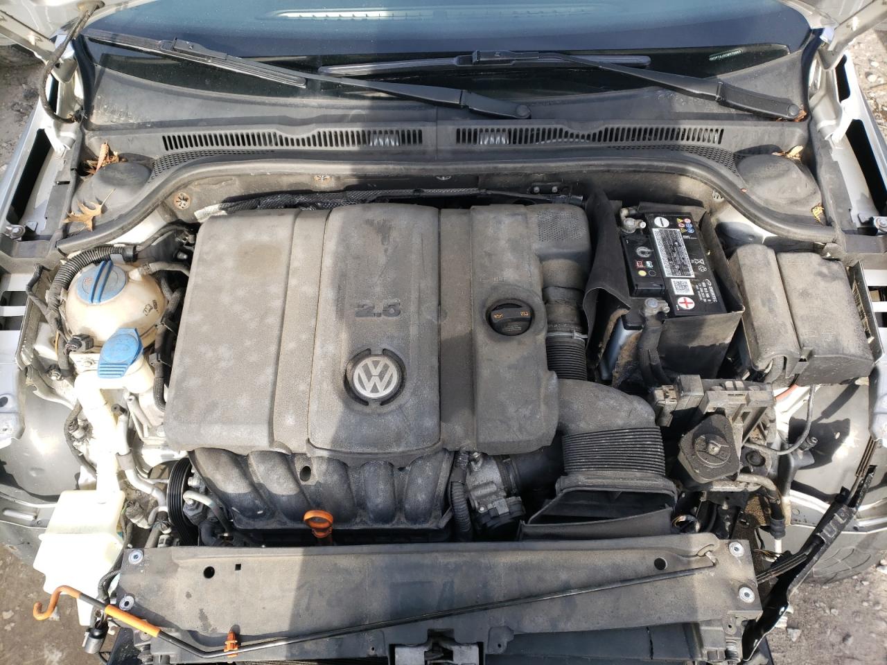 Photo 7 from auction – 2012 VOLKSWAGEN JETTA SE with VIN 3VWDP7AJ0CM370652