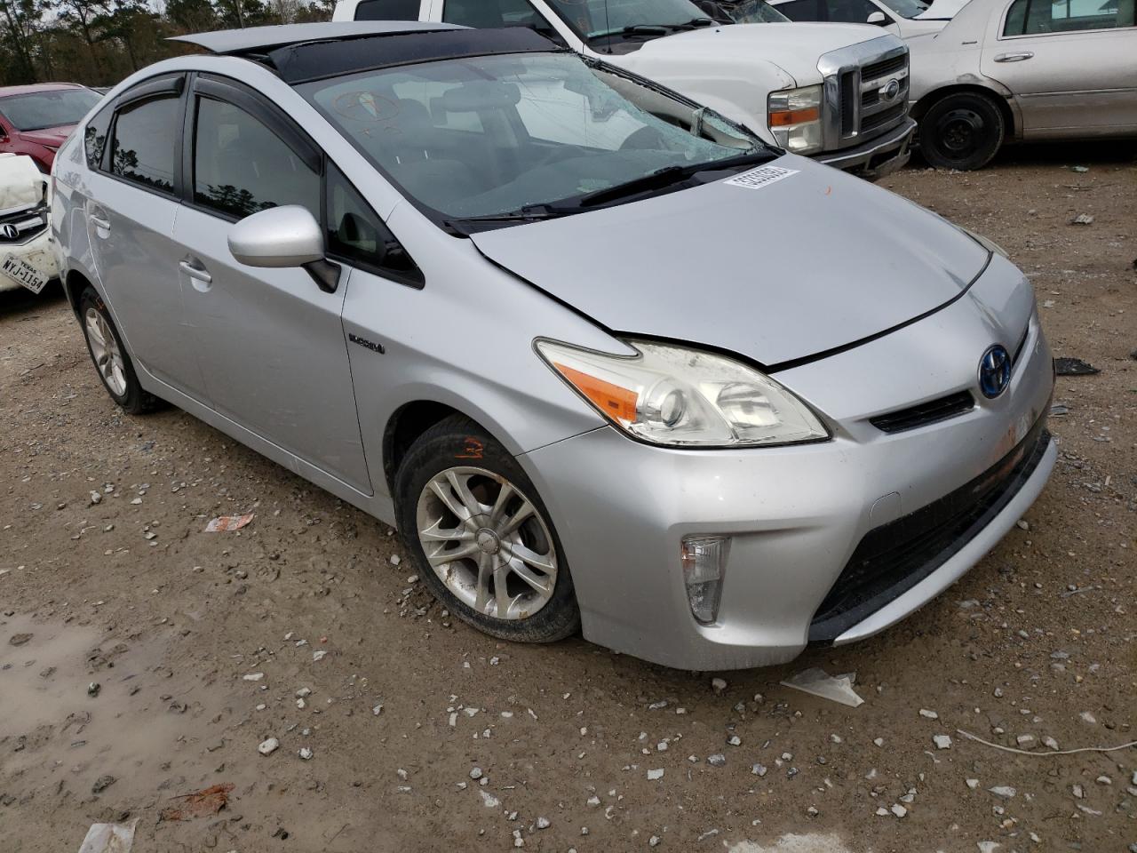 TOYOTA PRIUS 2014 with VIN JTDKN3DUXE1780146 - Photo from auction
