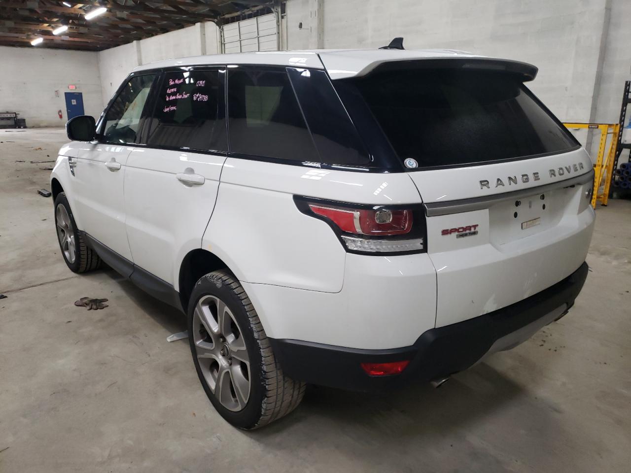 Photo 3 from auction – 2016 LAND ROVER RANGE ROVE with VIN SALWR2KF2GA663757