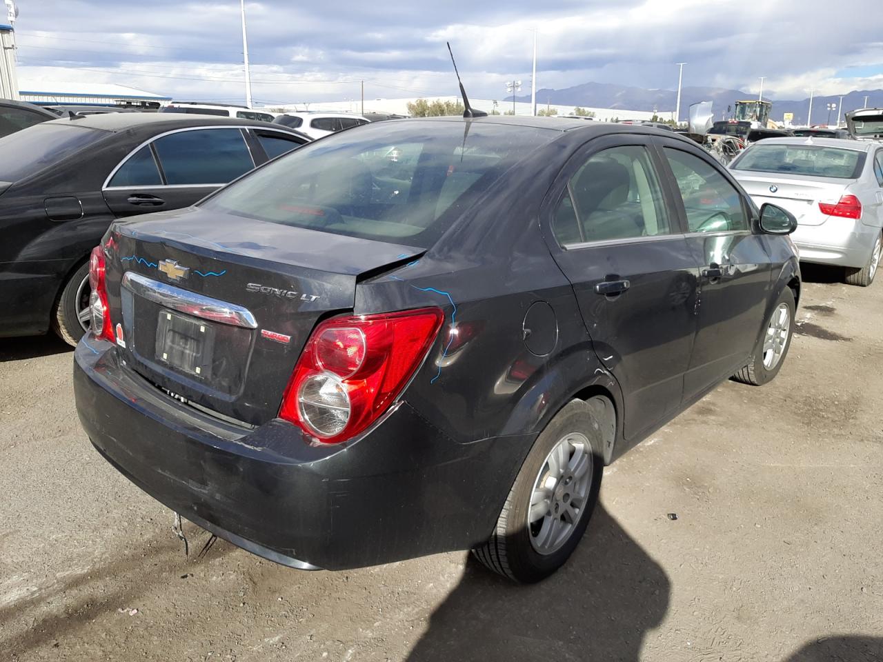 Photo 4 from auction – 2014 CHEVROLET SONIC LT with VIN 1G1JC5SB1E4240304
