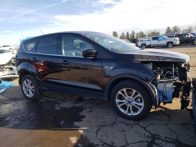 FORD ESCAPE SE 2019 with VIN 1FMCU9GD2KUB82063 - Photo from auction